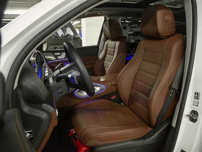 Mercedes-Benz GLE 2025 450 3.0 AT 4Matic (381 л.с.) фото 8