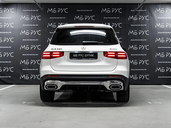 Mercedes-Benz GLB 2024 250 2.0 AMT 4Matic (224 л.с.) фото 4