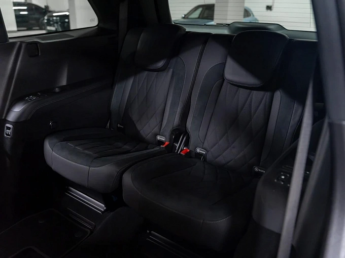 Mercedes-Benz GLS AMG Серый Non metallic фото 11