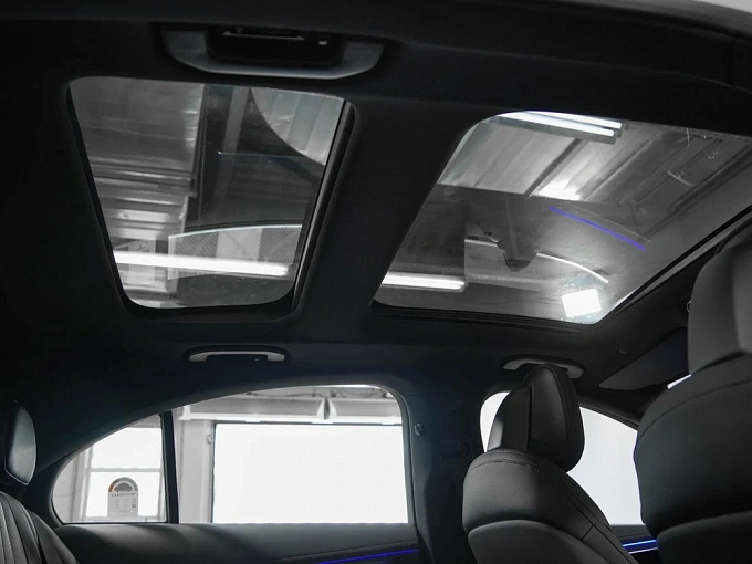 Mercedes-Benz E-Класс Белый Non metallic фото 24