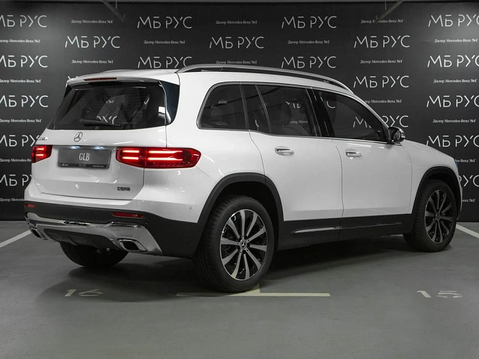 Mercedes-Benz GLB Белый Non metallic фото 4