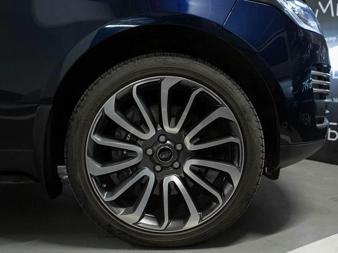 Land Rover Range Rover 2019 5.0 AT 4WD (525 л.с.) фото 38