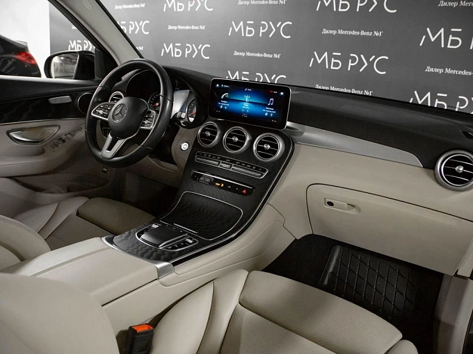 Mercedes-Benz GLC 2021 200 2.0 AT 4Matic (197 л.с.) фото 18