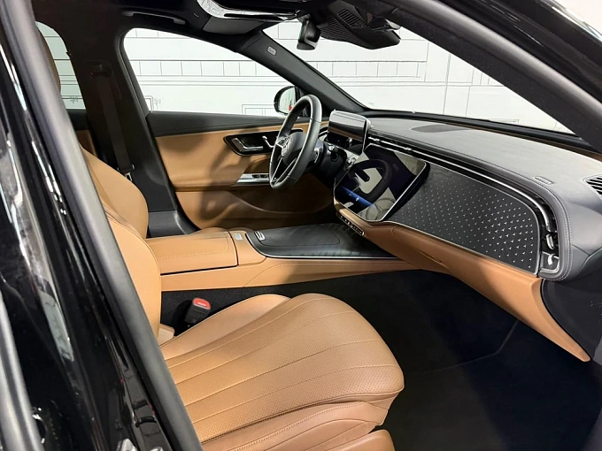 Mercedes-Benz E-Класс Черный Non metallic фото 23