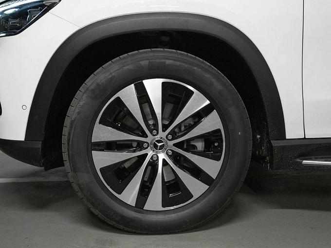 Mercedes-Benz GLE Белый Non metallic фото 13
