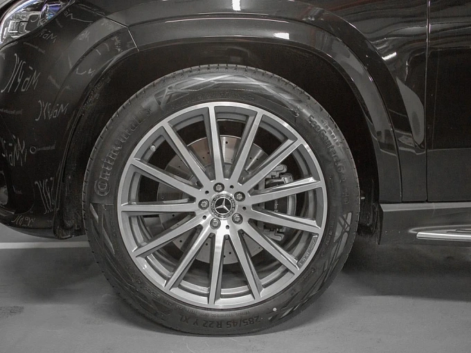 Mercedes-Benz GLS Черный Non metallic фото 27