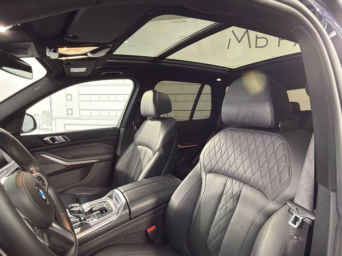 BMW X5 2020 3.0d AT 4WD (400 л.с.) фото 15