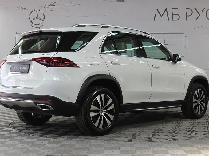 Mercedes-Benz GLE Белый Non metallic фото 6