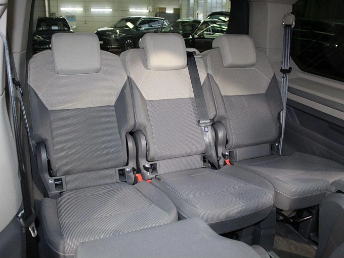 Volkswagen Multivan 2022 2.0d AMT (150 л.с.) фото 16