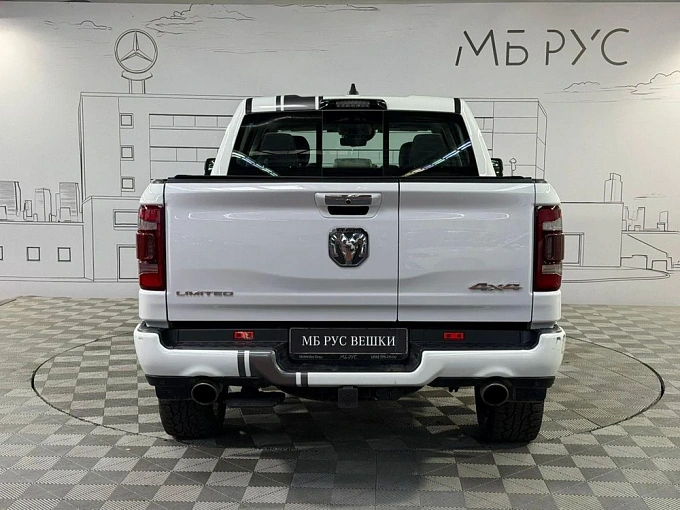 RAM 1500 2022 5.7 AT 4WD (395 л.с.) фото 8