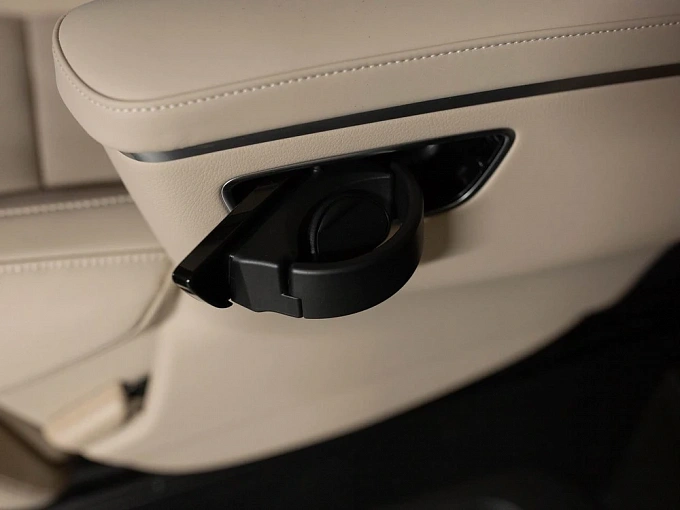 Mercedes-Benz V-Класс Черный Non metallic фото 30