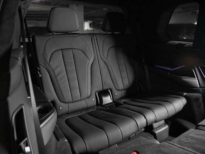 BMW X7 2019 3.0 AT 4WD (340 л.с.) фото 11
