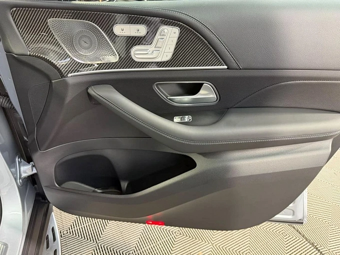 Mercedes-Benz GLE AMG Серый Non metallic фото 25