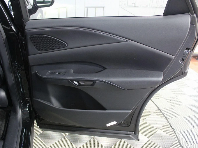 Lexus RX 2025 2.0 AT 4WD (248 л.с.) фото 29