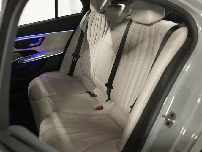 Mercedes-Benz E-Класс Серый Non metallic фото 8