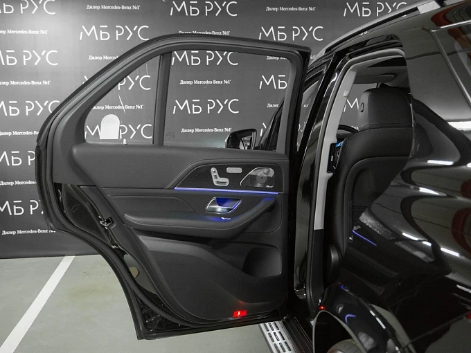 Mercedes-Benz GLE Черный Non metallic фото 24