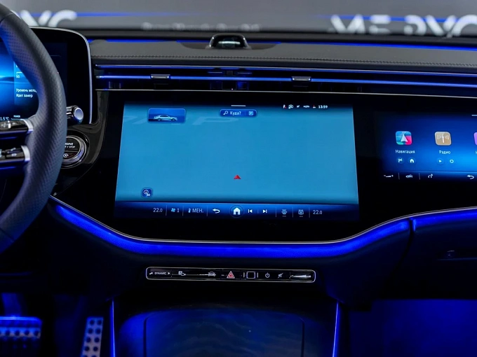 Mercedes-Benz E-Класс Белый Non metallic фото 17