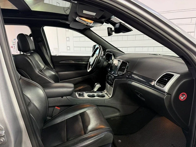 Jeep Grand Cherokee 2019 3.0d AT 4WD (243 л.с.) фото 13