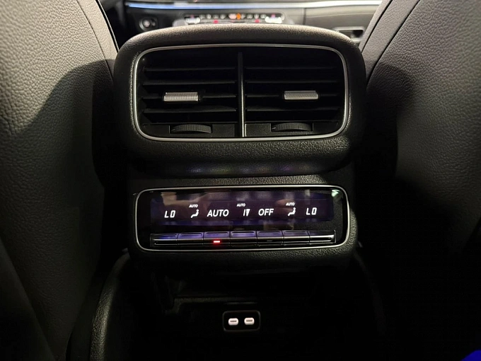 Mercedes-Benz GLE Черный Non metallic фото 31