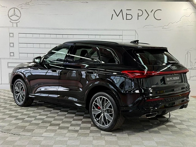 Audi Q5 2026 2.0 AMT 4WD (204 л.с.) фото 4