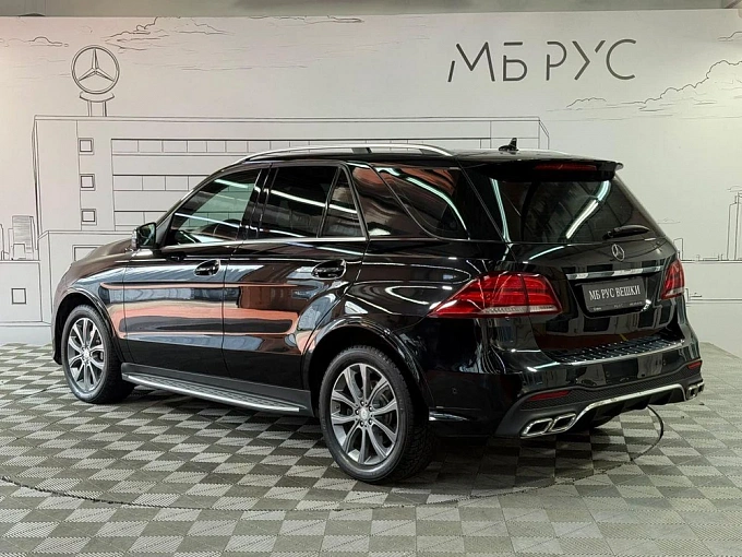 Mercedes-Benz GLE 2015 250 2.1d AT 4Matic (204 л.с.) фото 4