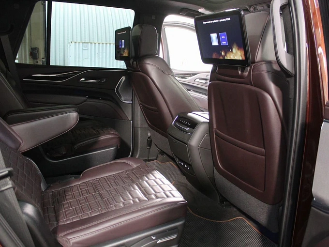 Cadillac Escalade 2022 6.2 AT 4WD (416 л.с.) фото 12