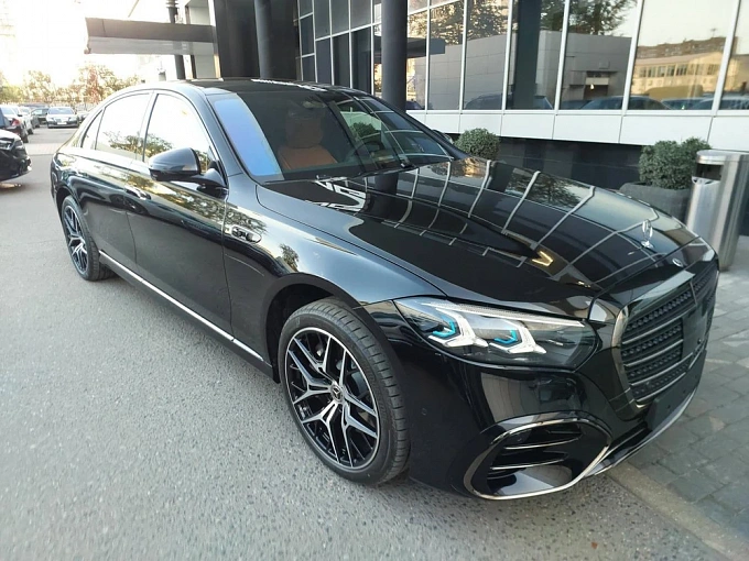 Mercedes-Benz S-Класс Черный Non metallic фото 3