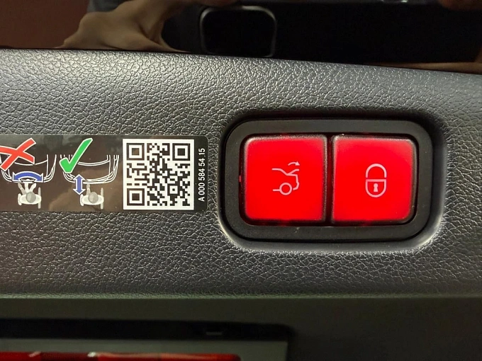 Mercedes-Benz E-Класс Черный Non metallic фото 16