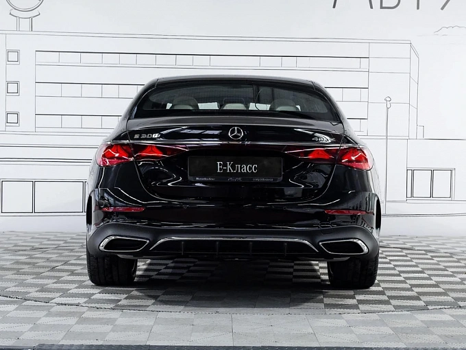 Mercedes-Benz E-Класс Черный Non metallic фото 4
