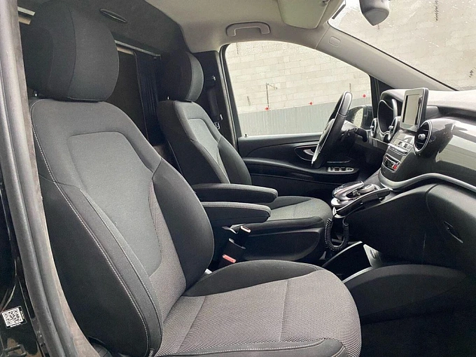 Mercedes-Benz V-Класс 2015 250 2.1d AT 4Matic Extra Long (190 л.с.) фото 7