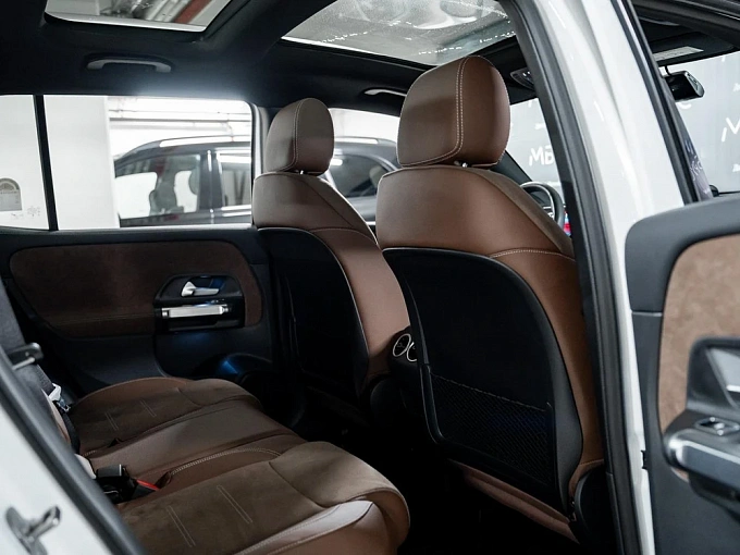 Mercedes-Benz GLB Белый Non metallic фото 9