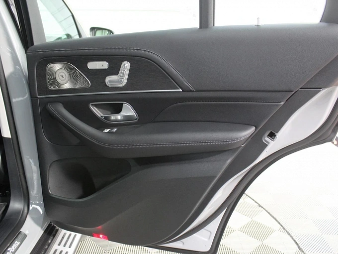 Mercedes-Benz GLE Серый Non metallic фото 30