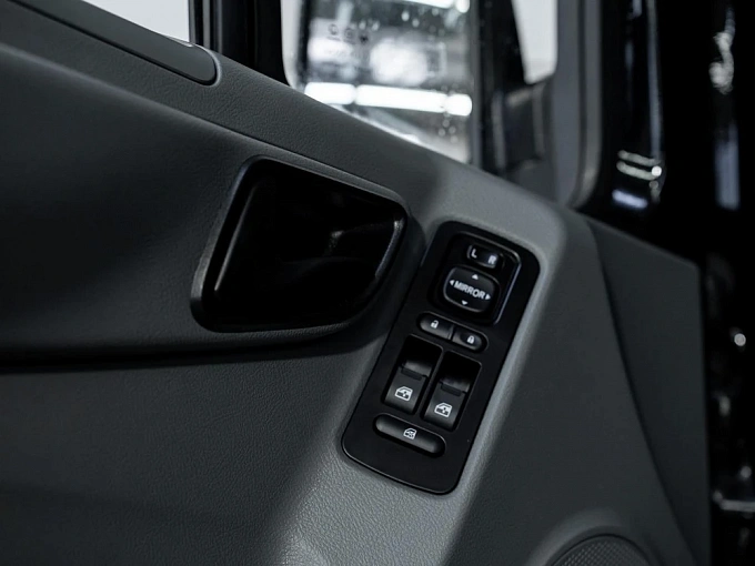 Foton Toano PRO Черный Non metallic фото 21