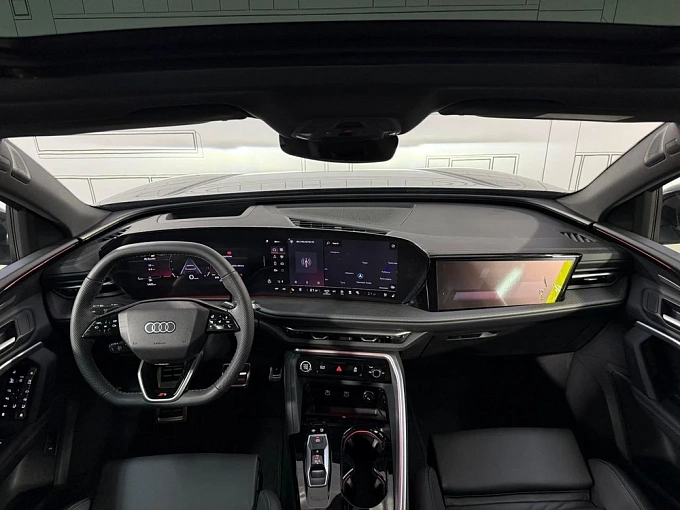 Audi Q5 Черный Non metallic фото 9