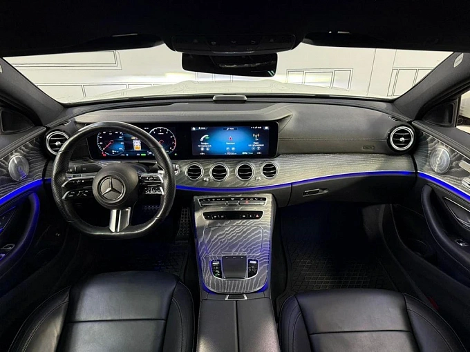 Mercedes-Benz E-Класс 2020 2.0 AT 4WD (299 л.с.) фото 9