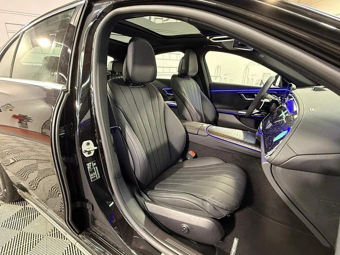Mercedes-Benz E-Класс Черный Non metallic фото 13