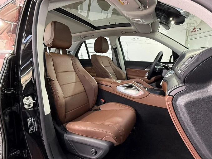 Mercedes-Benz GLE Черный Non metallic фото 14
