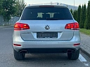 Volkswagen Touareg 2013 3.6 AT 4WD (249 л.с.) фото 6