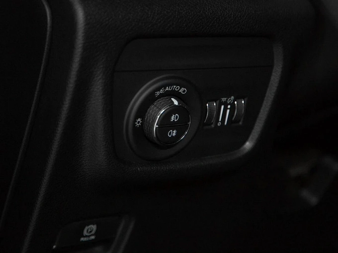 Jeep Grand Cherokee 2023 2.0 AT 4WD (272 л.с.) фото 16