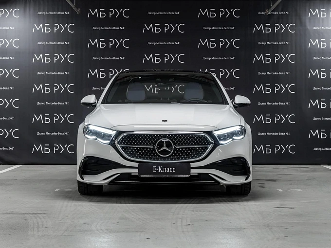 Mercedes-Benz E-Класс Белый Non metallic фото 2