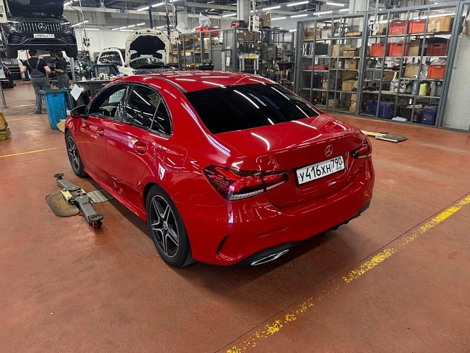 Mercedes-Benz A-Класс 2019 200 1.3 AMT (150 л.с.) фото 3