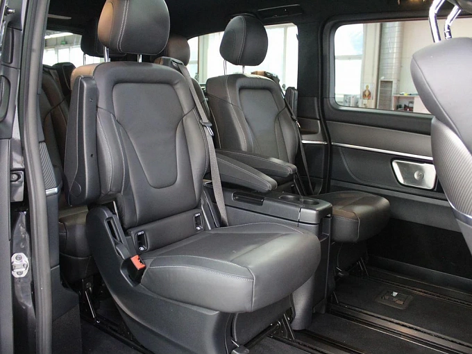 Mercedes-Benz V-Класс 2024 2.0d AT 4Matic Long (237 л.с.) фото 17