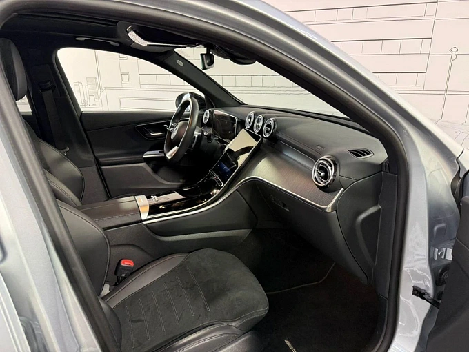 Mercedes-Benz GLC 2024 2.0 AT 4Matic (204 л.с.) фото 10