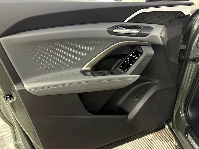 Audi Q5 Зеленый Non metallic фото 22