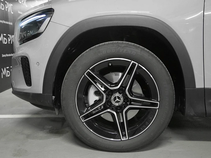 Mercedes-Benz GLB Серый Non metallic фото 12