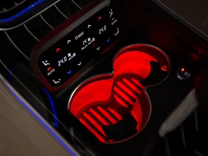 Mercedes-Benz S-Класс Черный Non metallic фото 30