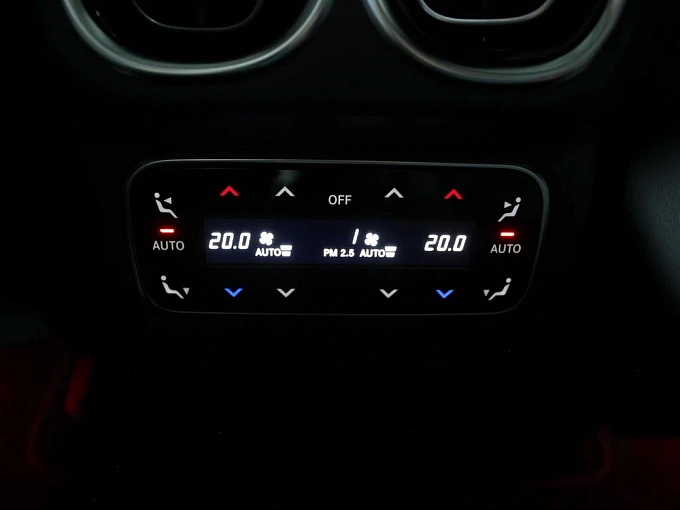 Mercedes-Benz GLC AMG Черный Non metallic фото 25