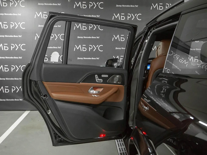 Mercedes-Benz GLS Черный Non metallic фото 27