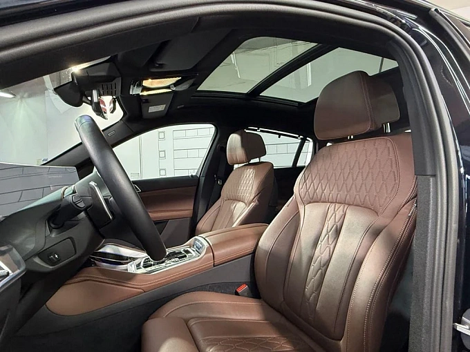BMW X6 2023 3.0 AT 4WD (381 л.с.) фото 19