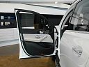 Mercedes-Benz GLS Белый Non metallic фото 13